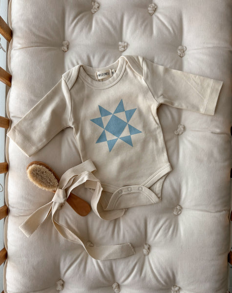 Sawtooth Star Quilt Onesie | Powder Blue