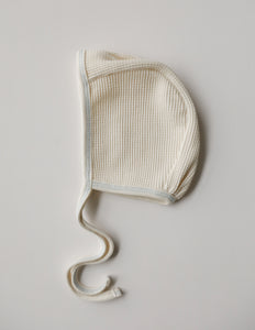 Sky Stitch Waffle Round Bonnet